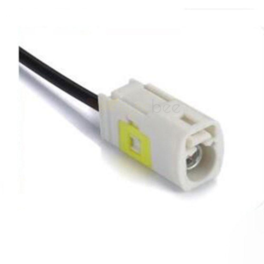 Fakra B Code connecteur femelle droit moulage sous pression blanc Radio fantôme alimentation câble à extrémité unique 0.5 m