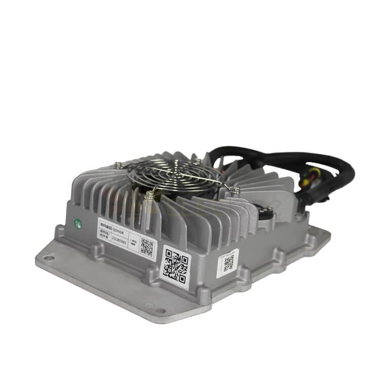 EV-Ladegerät 1,5 kW 14 V | Effizientes luftgekühltes DC/DC-Bordbatterieladegerät mit 110 A und 72 V