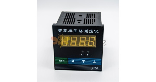 Digitaler Infrarot Thermometer SOVARCATE präzise Kontaktlos 32°C bis 600°C Einstellbarer Emissionsgrad Alarmfunktion bei höchst /Nieder Termperat