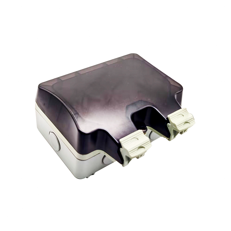 戶外防水插座定制化雙端口開關+3孔插座ABS塑料殼體防水盒