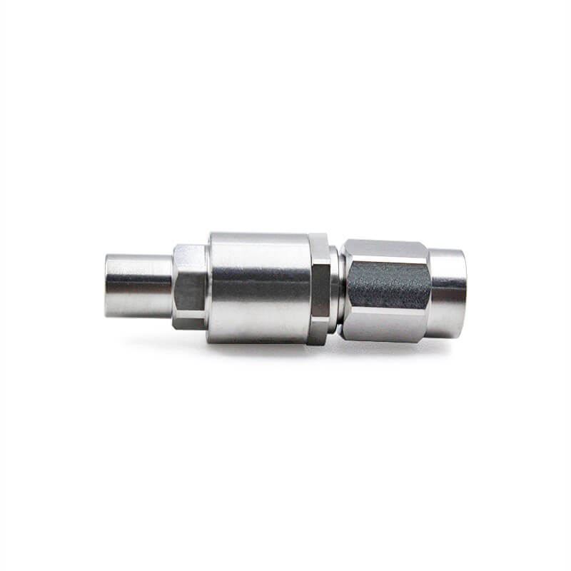 Austauschbarer SSMA-Steckverbinder, 12,2 x 4,8 mm / 0,48 x 0,19″ Flanschstecker für 0,38 mm / 0,015″ Pin