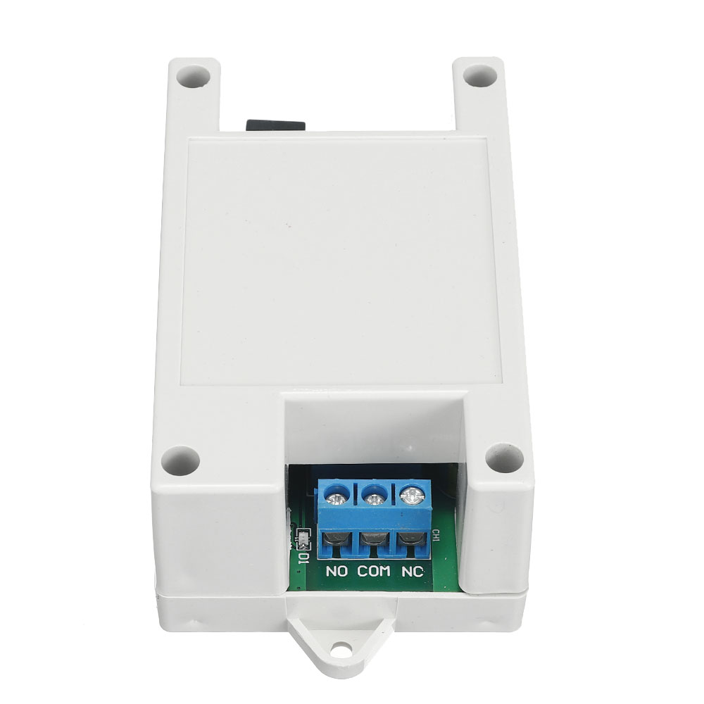 CE034-DC-5V-12V-24V-Bluetooth-Relay-Android-APP-Mobile-Phone-Remote-Control-Optical-isolation-Switch-1639830